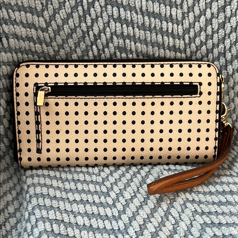 EUC FOSSIL wallet Polka Dot Wristlet Clutch - Black and Cream